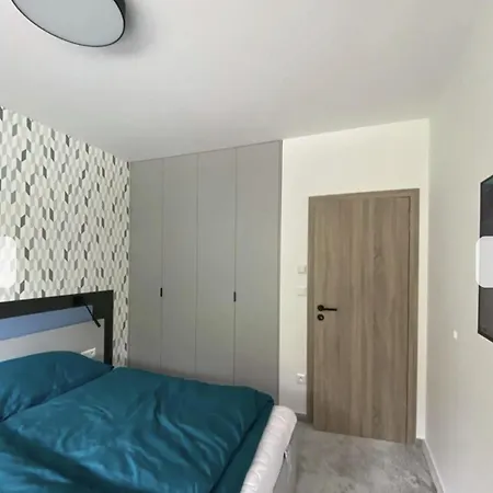 Apartment Alenka *